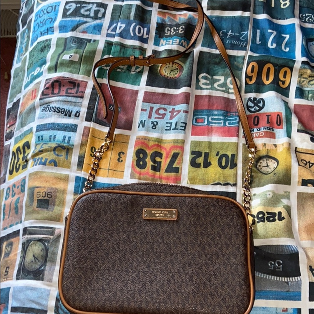 Micheal Kors Purse